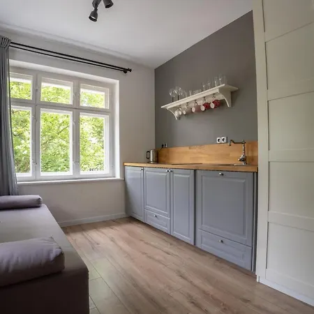 Viu Good Night Sopot