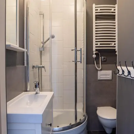 Viu Good Night Sopot